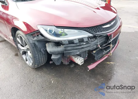 2015 Chrysler 200 S z USA, uszkodzony, nr VIN 1C3CCCBGXFN516835